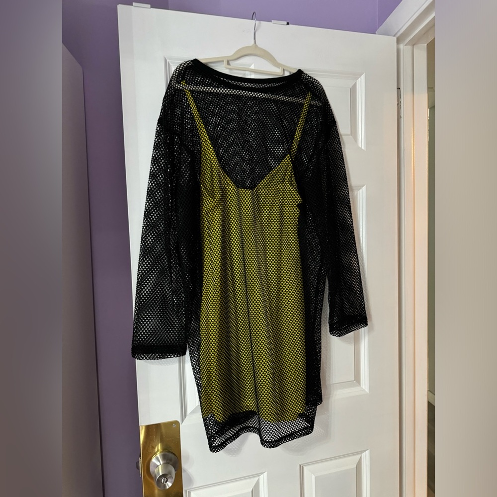 H&M DRESS(s) - Picture 6 of 7